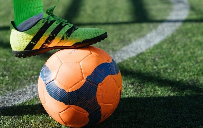Inscription de soccer été 2024 - Arbitres et entraîneurs recherchés