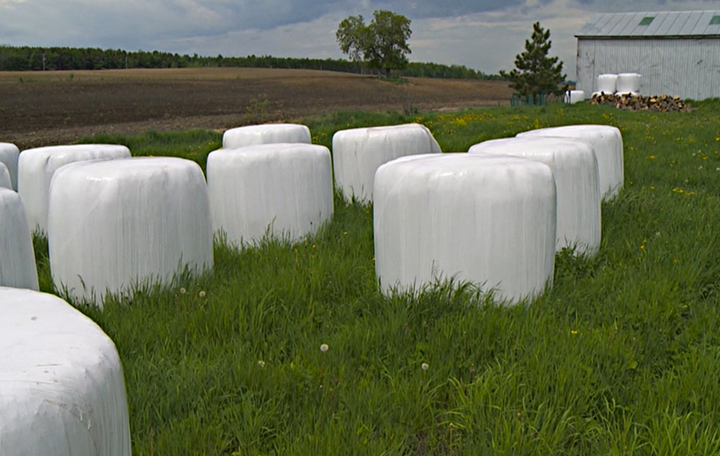 UPA - Les plastiques agricoles ne vont plus dans les bacs pour tout le territoire